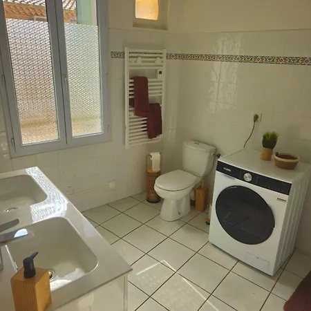 Proche De La Apartment *
